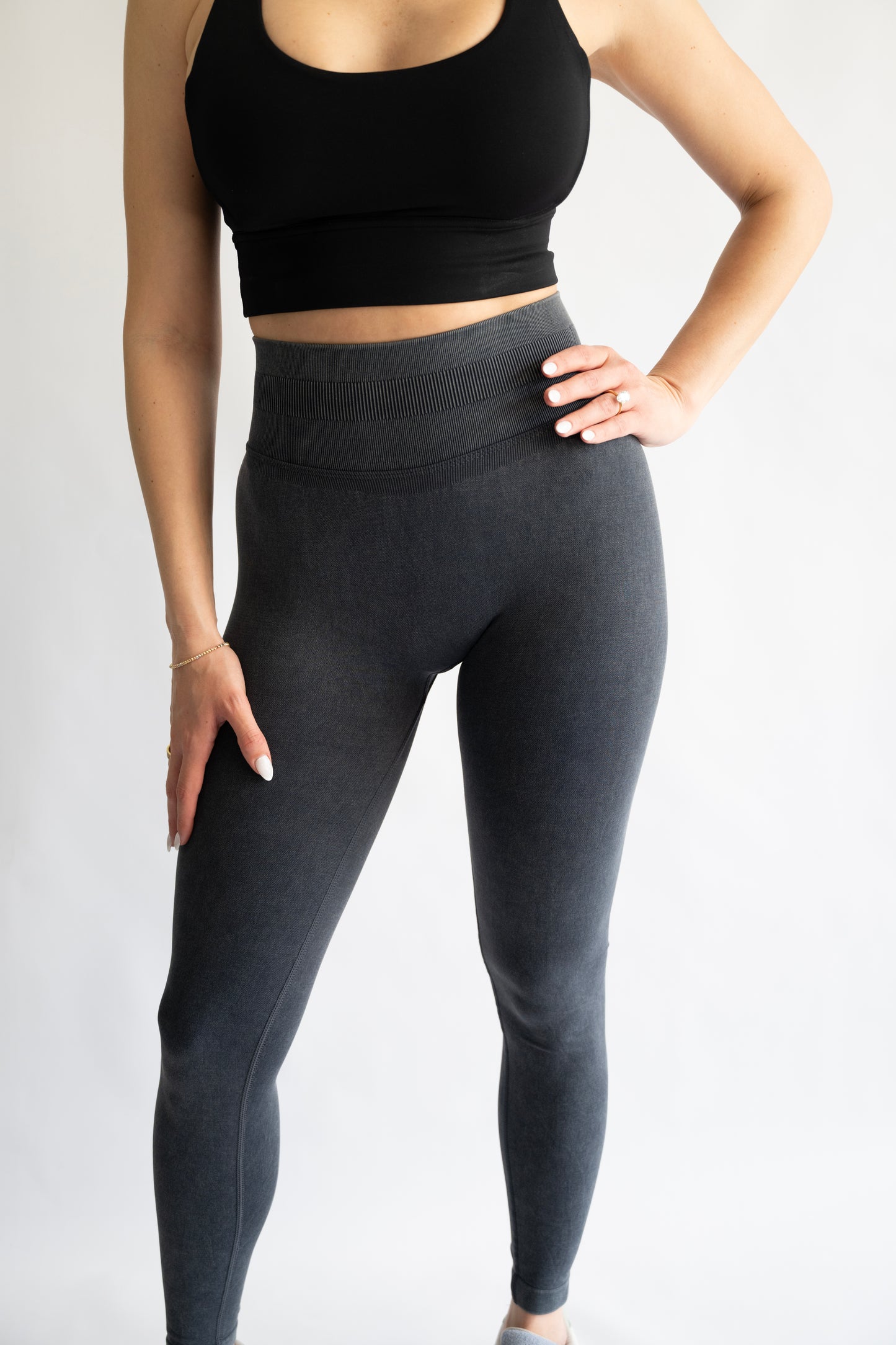 Contour Fit Leggings