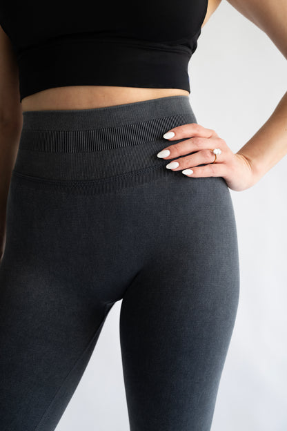 Contour Fit Leggings